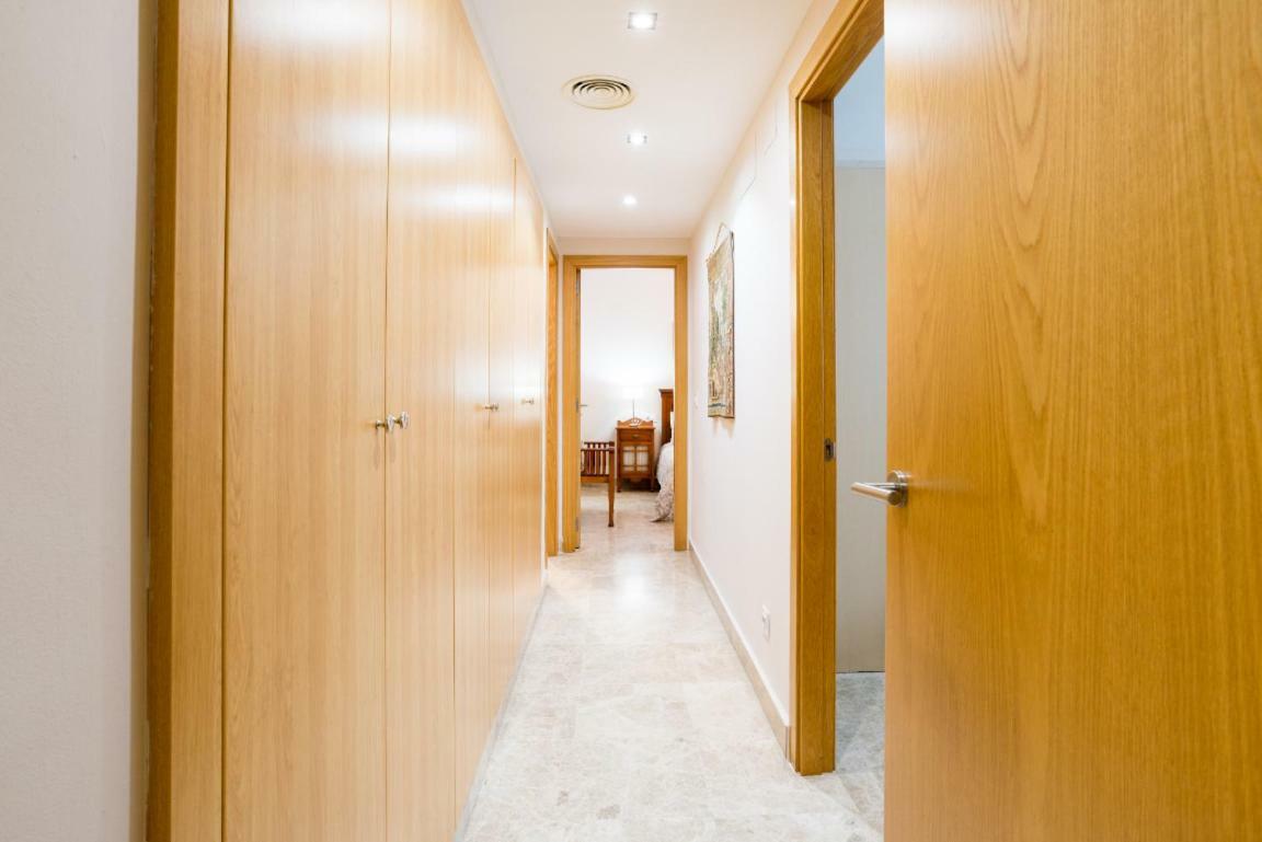 Keywise Perfect Location Next To Maria Zambrano Station, Central , Beach ,Pool And Free Parking Málaga Exterior foto